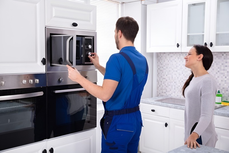 Buld-in Microwave Repair in Burbank