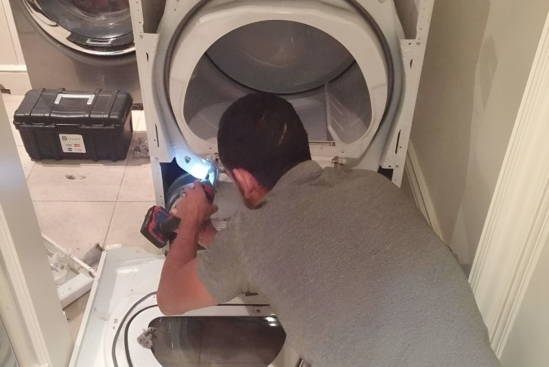 Stackable Washer and Dryer Repair in Burbank